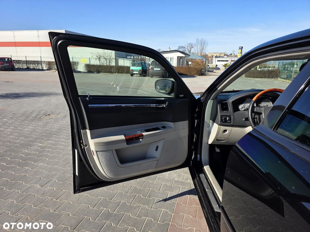 Chrysler 300C 3.0 CRD DPF Automatik - 10