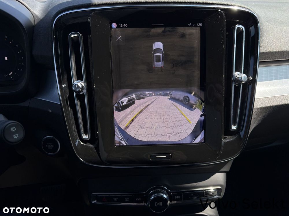 Volvo XC 40 - 23