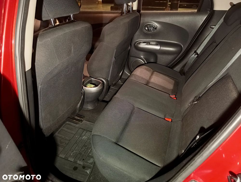 Nissan Juke 1.6 Visia - 11