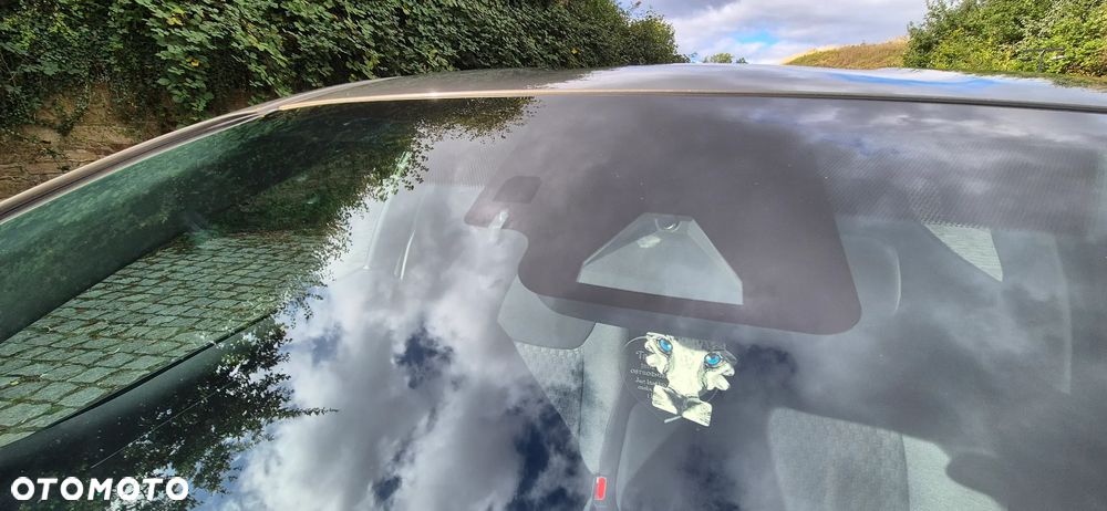 Toyota Yaris Hybrid 1.5 Executive - 31
