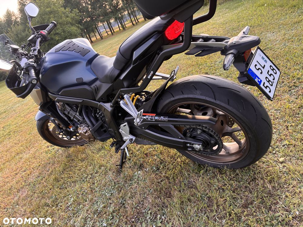 Honda CB - 4