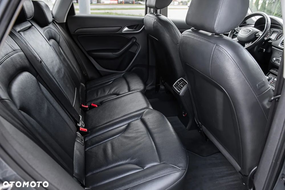 Audi Q3 2.0 TFSI Quattro S tronic - 30