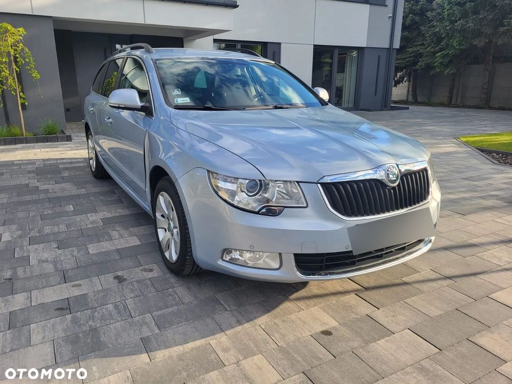 Skoda Superb 2.0 TDI Comfort - 1
