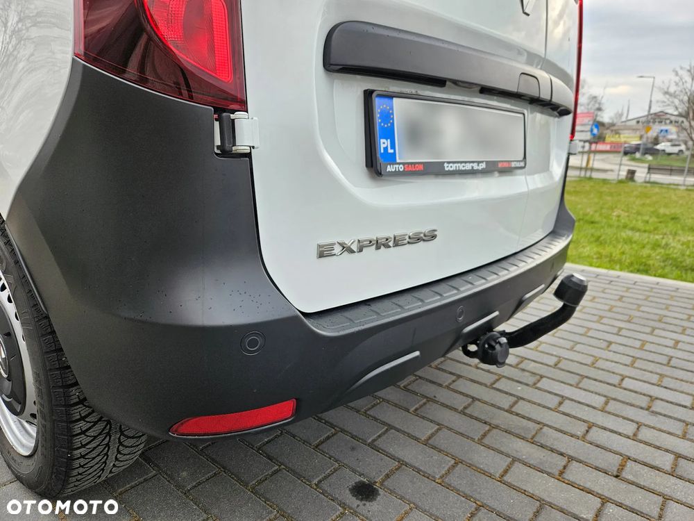 Renault EXPRESS 1.3TCe 102KM - 28