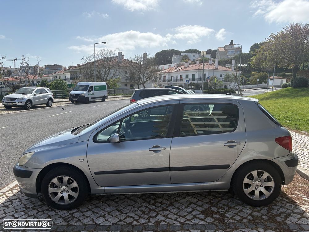 Peugeot 307 1.4 HDi Premium - 2
