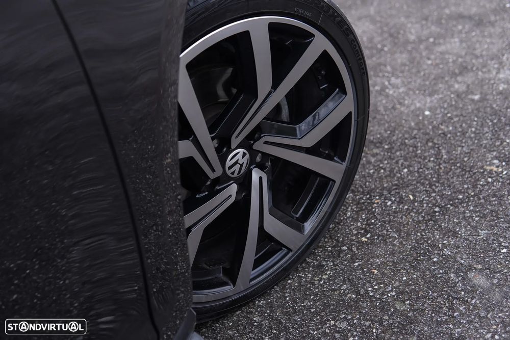 VW Golf 1.6 TDI R-Line DSG - 13