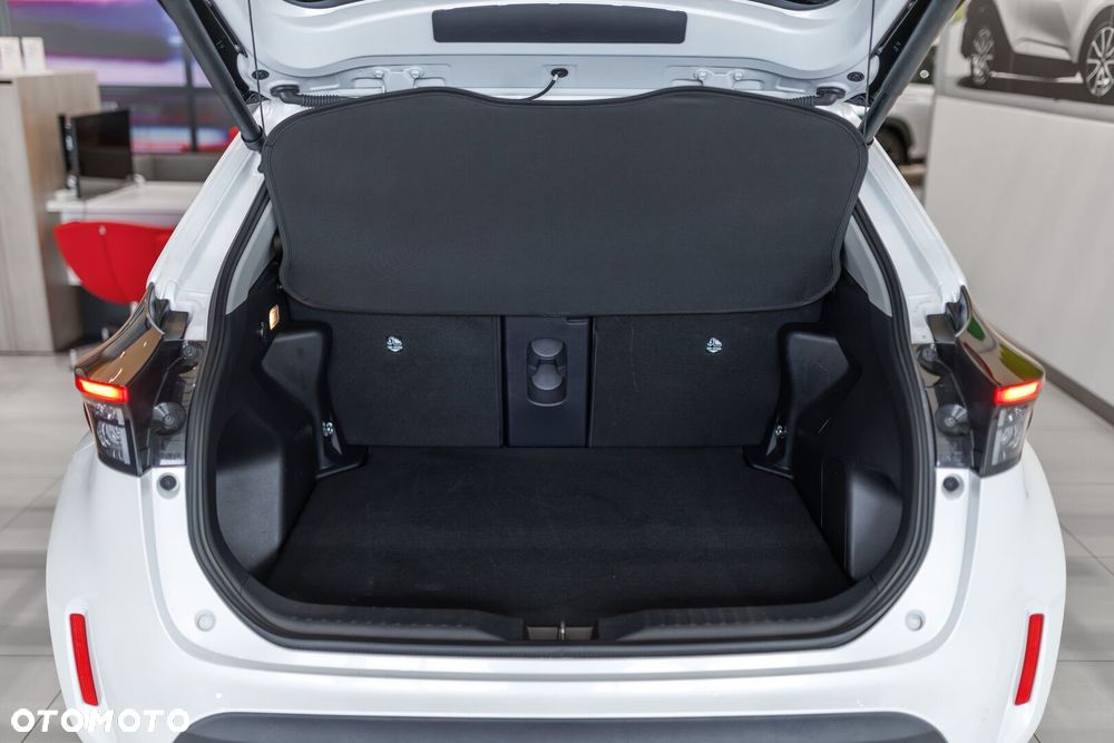 Toyota Yaris Cross Hybrid 1.5 Executive AWD - 24