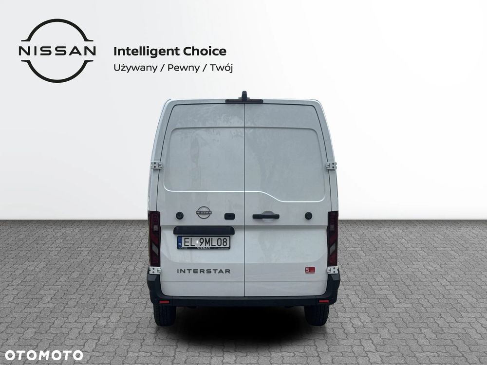 Nissan Interstar - 5