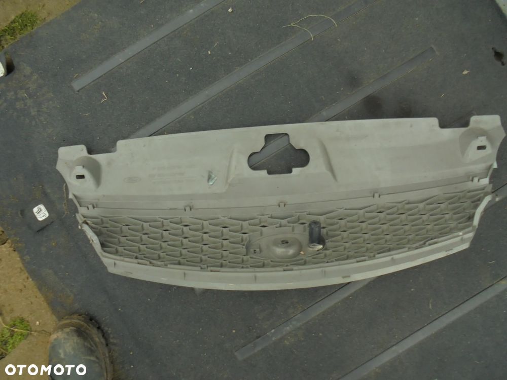 FORD MONDEO MK3 LIFT ATRAPA GRILL 6S7X-8A133-BA - 2