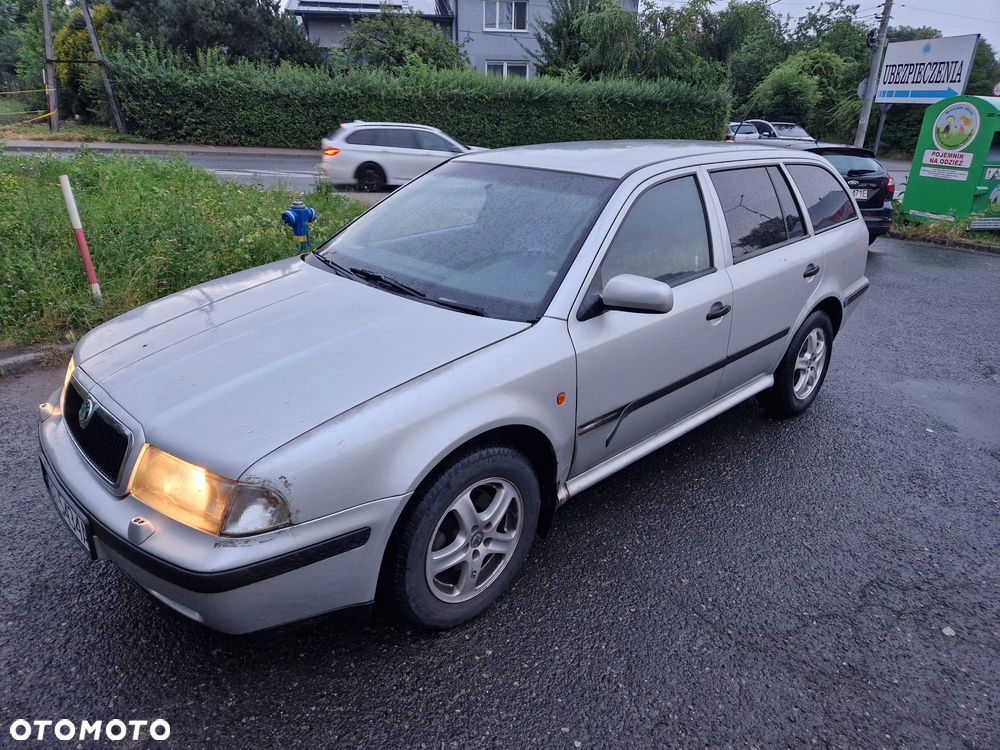 Skoda Octavia - 3