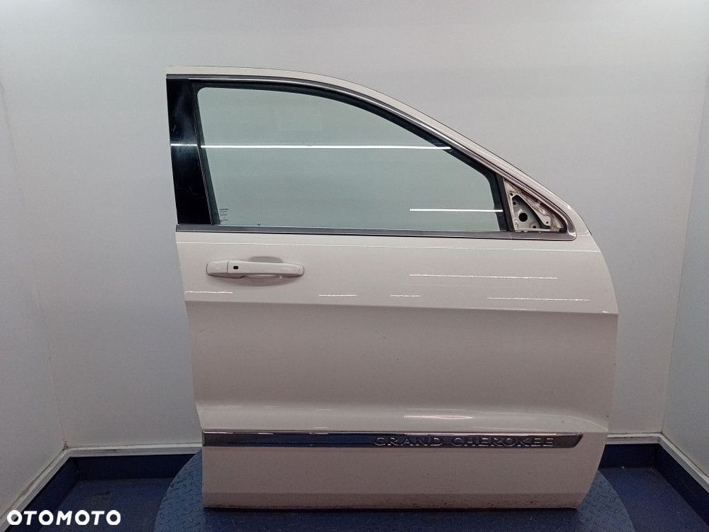 JEEP GRAND CHEROKEE WK2 DRZWI PRZÓD PRAWE PW1 EU - 1