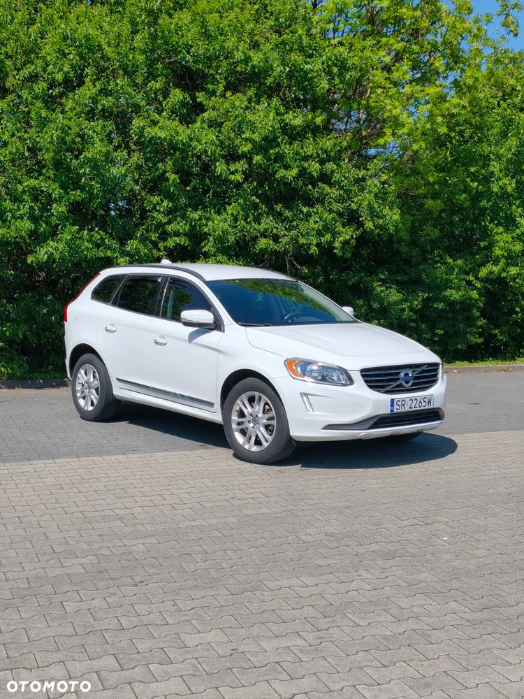 Volvo XC 60 T5 Geartronic Kinetic - 1