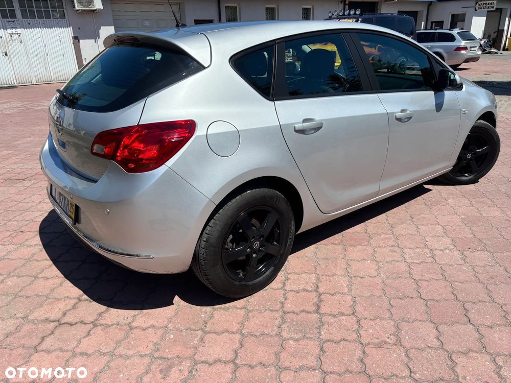 Opel Astra - 7