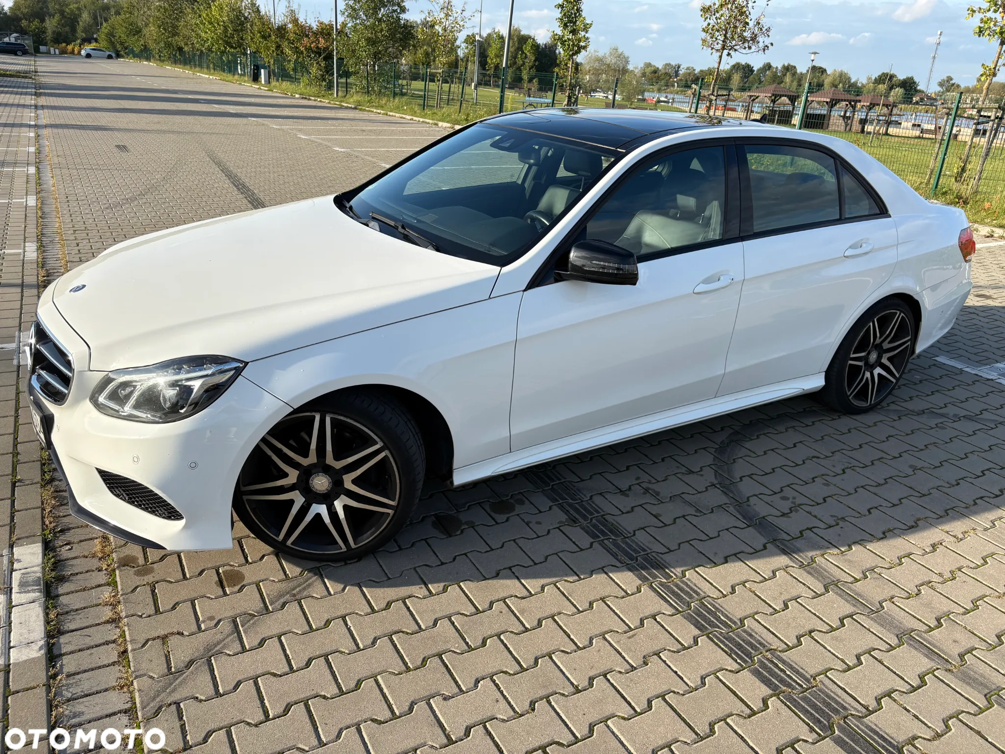 Mercedes-Benz Klasa E 220 BlueTEC 4-Matic Avantgarde - 3