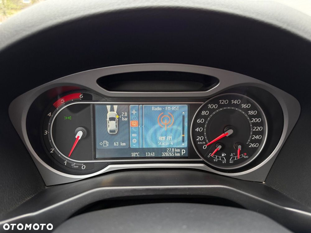 Ford Mondeo - 23
