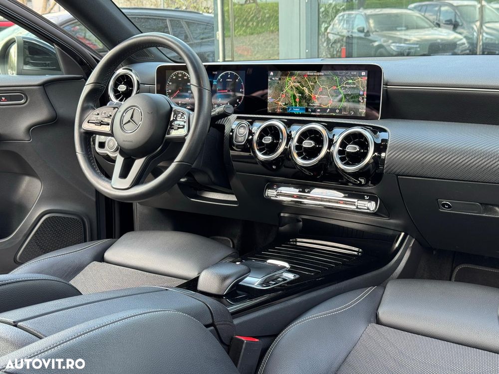 Mercedes-Benz A 180 d 7G-DCT AMG Line - 18