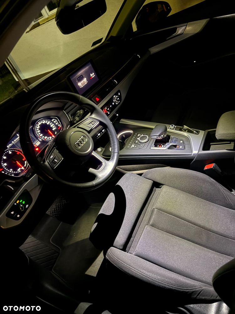 Audi A4 Avant 2.0 TDI S tronic sport - 12