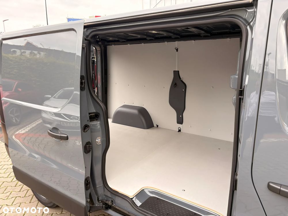 Nissan Primastar - 10