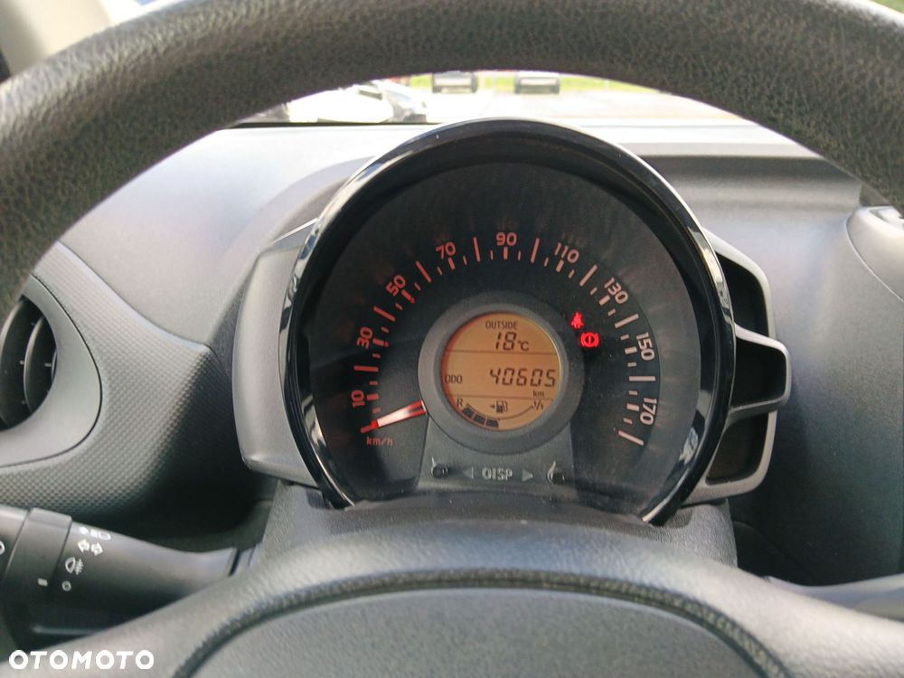 Toyota Aygo - 14