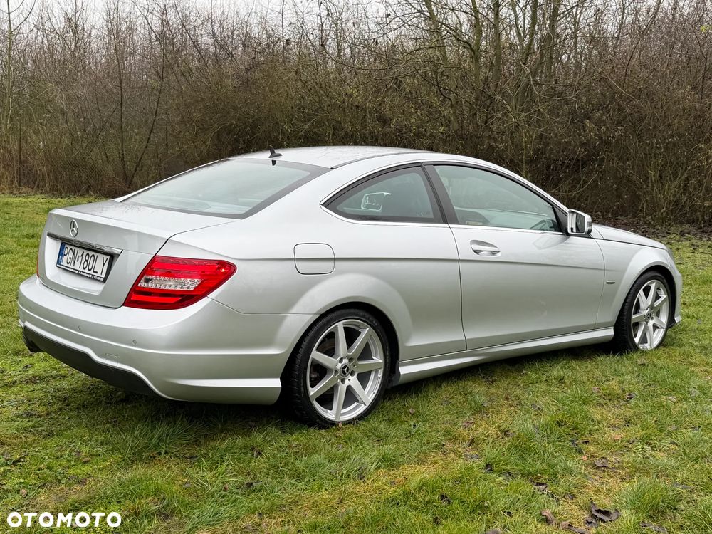 Mercedes-Benz Klasa C 180 BlueEFFICIENCY - 5