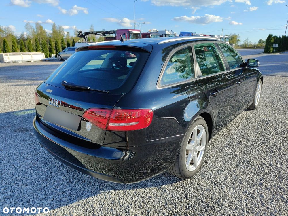 Audi A4 Avant - 12
