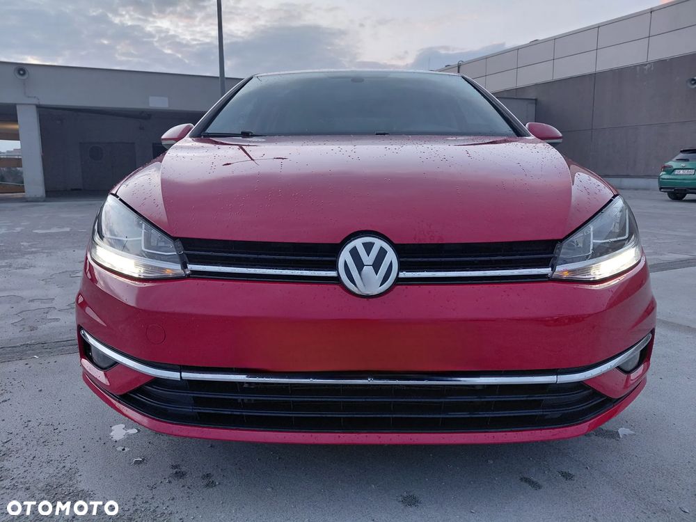 Volkswagen Golf - 20