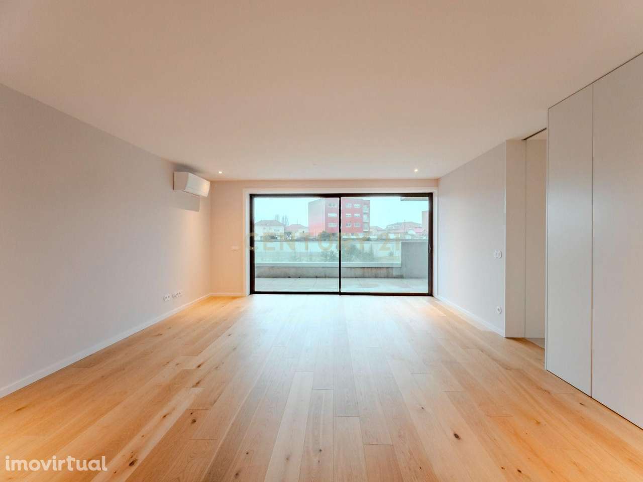 Apartamento T3 de Luxo em condomínio privado com piscina, Padel e giná - Grande imagem: 5/37