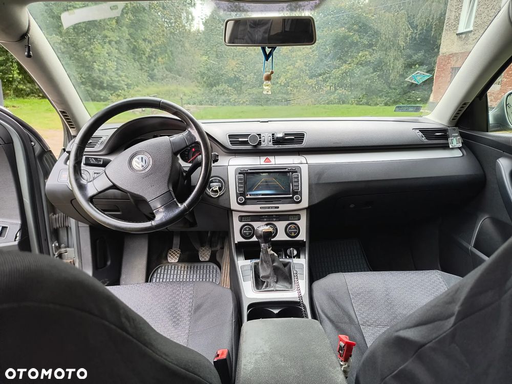Volkswagen Passat 2.0 TDI Comfortline - 3