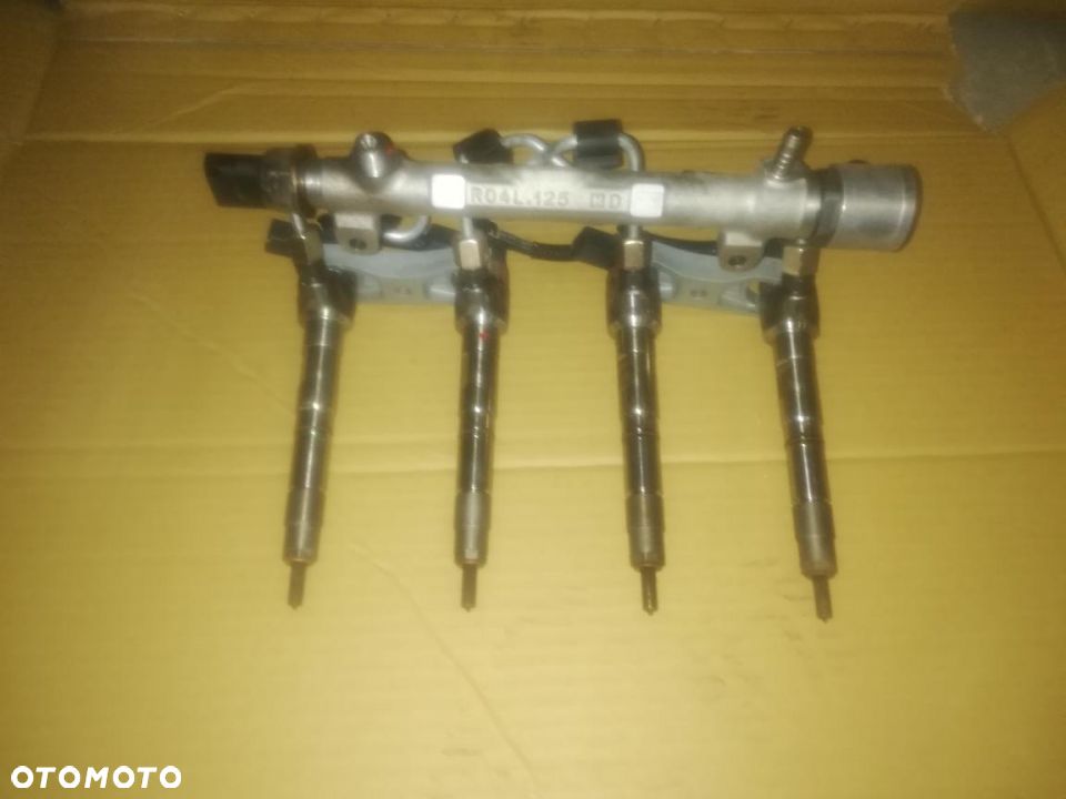 wtryski wtryskiwacz audi vw 2.0 tdi 04L130277K - 1