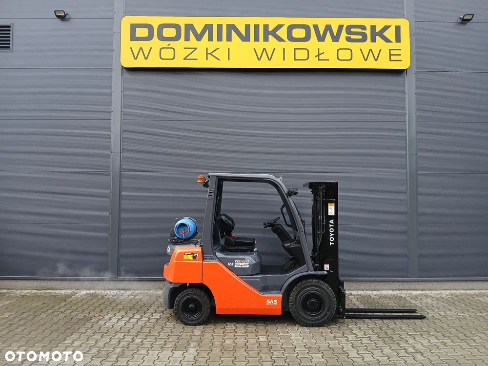 Toyota 02-8FGF25 - 1