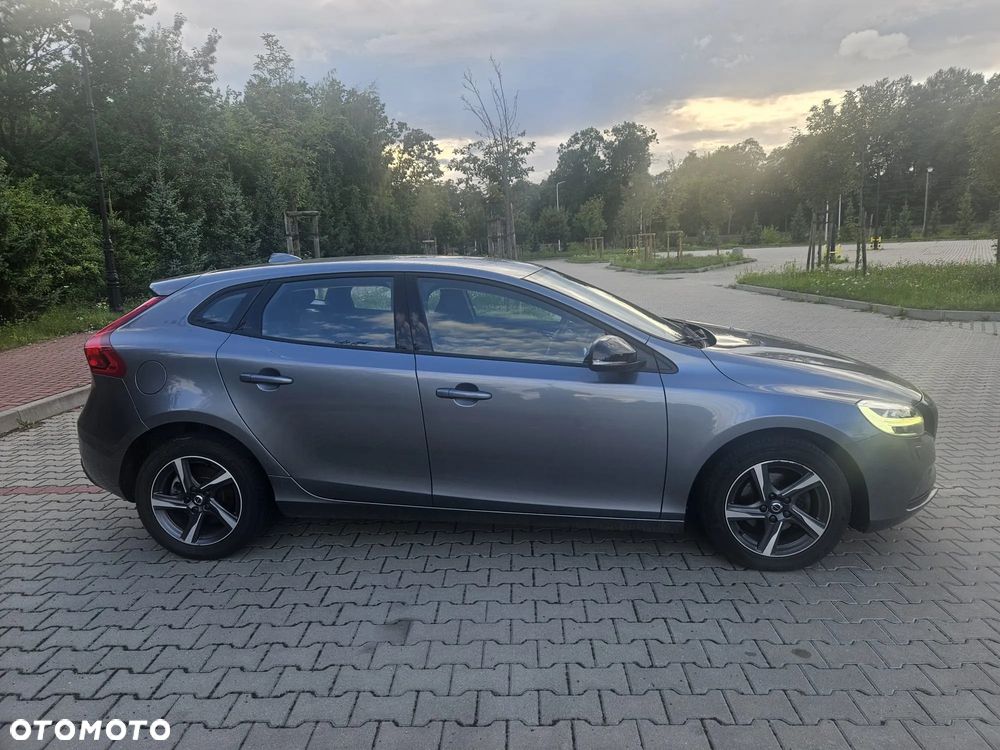 Volvo V40 D2 RDesign - 4
