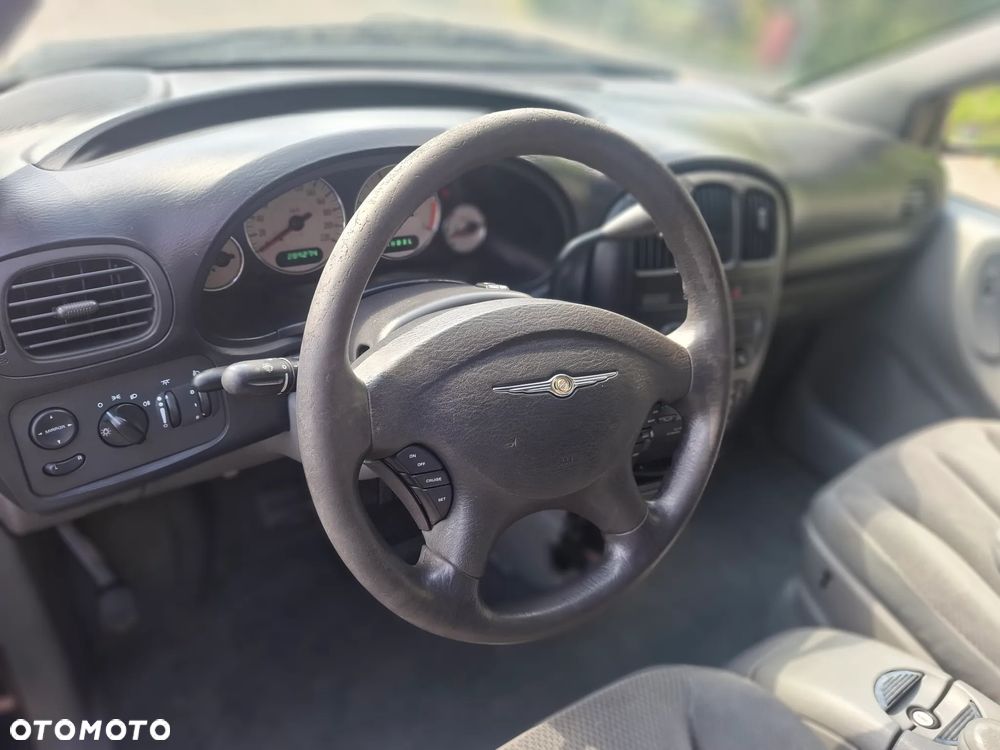 Chrysler Voyager 2.8 CRD Family - 8