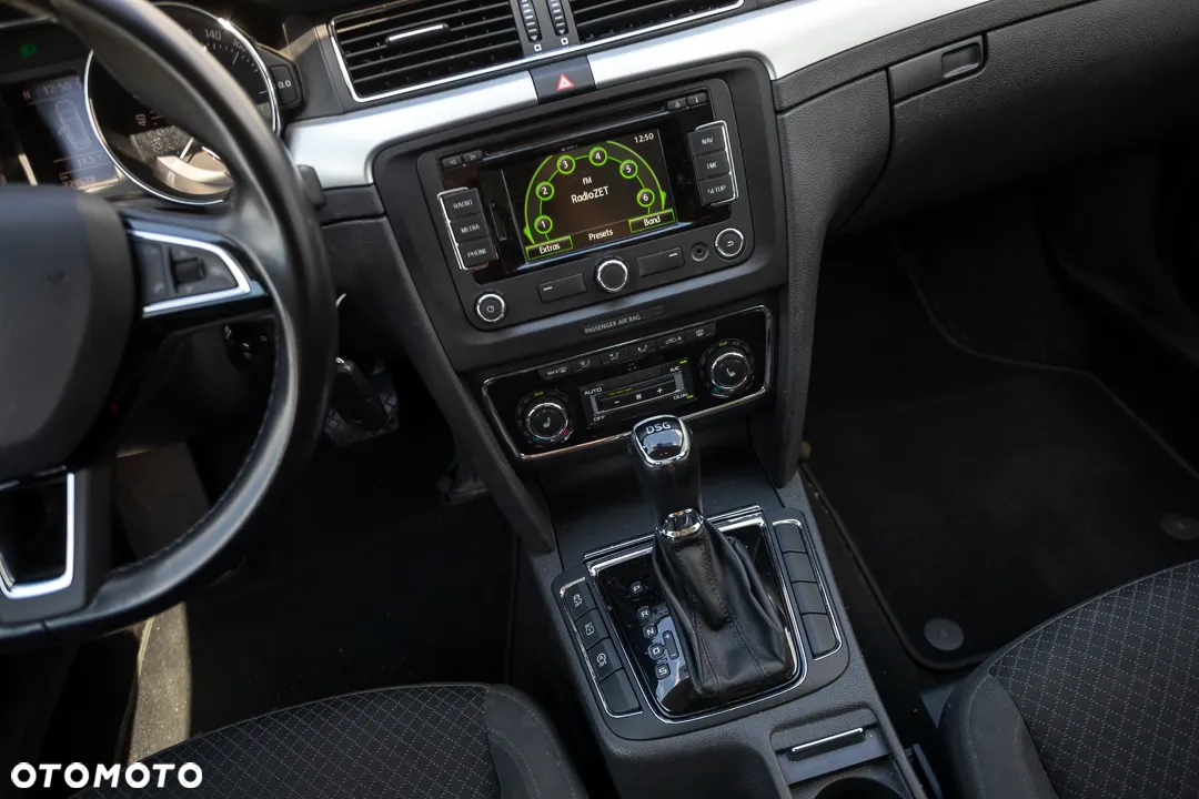 Skoda Superb 2.0 TDI DSG Comfort - 20
