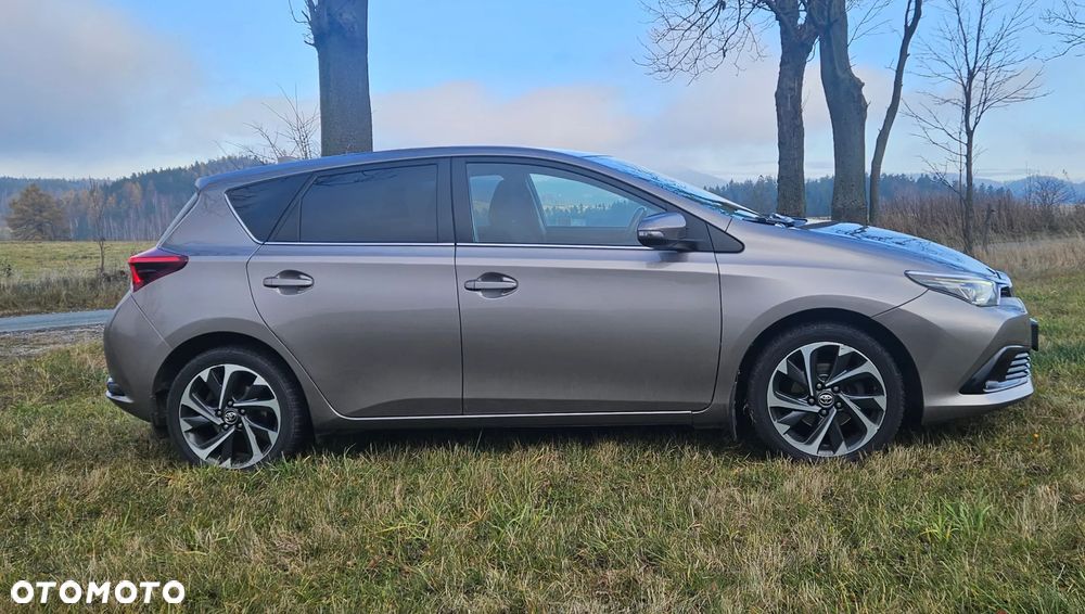 Toyota Auris 1.2 T Dynamic - 5