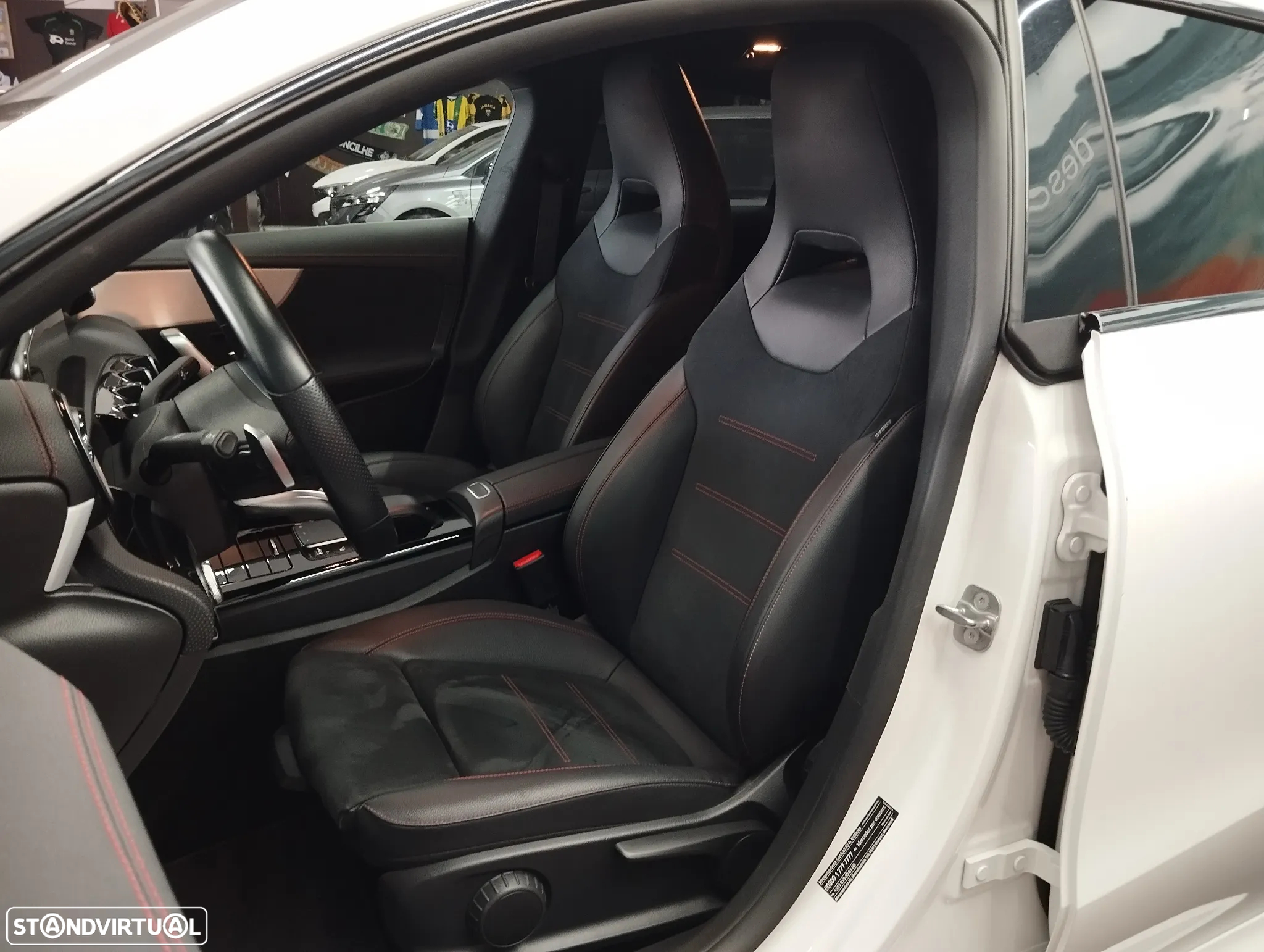 Mercedes-Benz CLA 180 d Shooting Brake AMG Line Aut. - 18