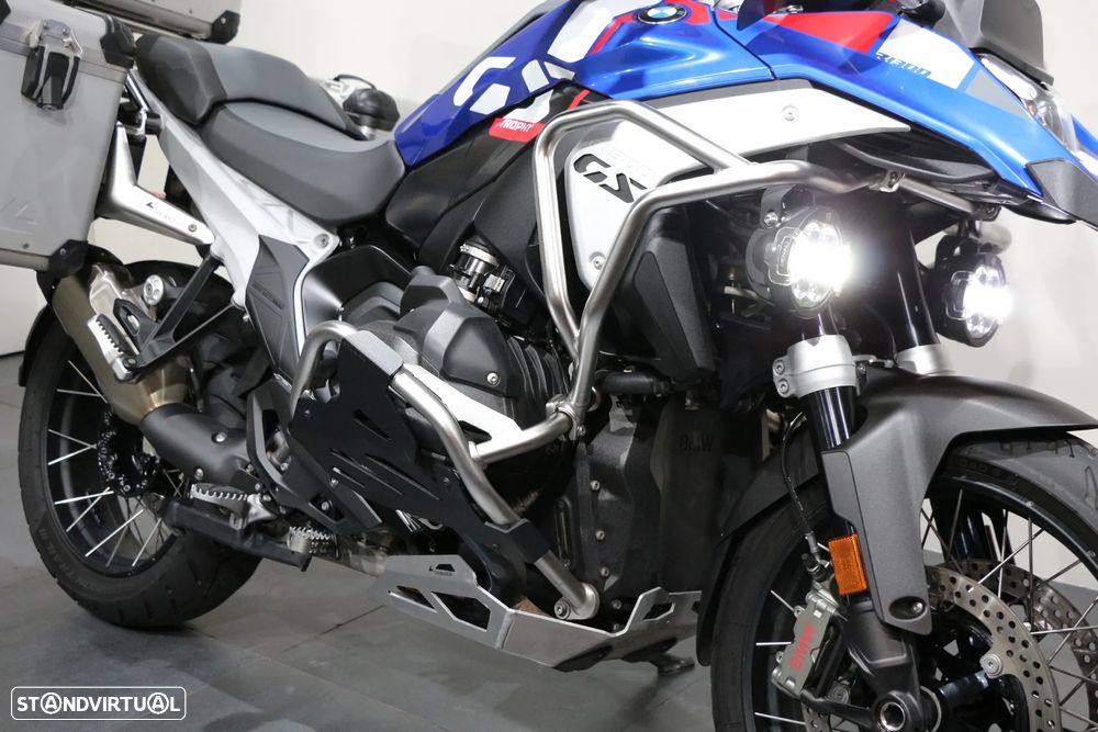 BMW R 1300 GS TROPHY - 11