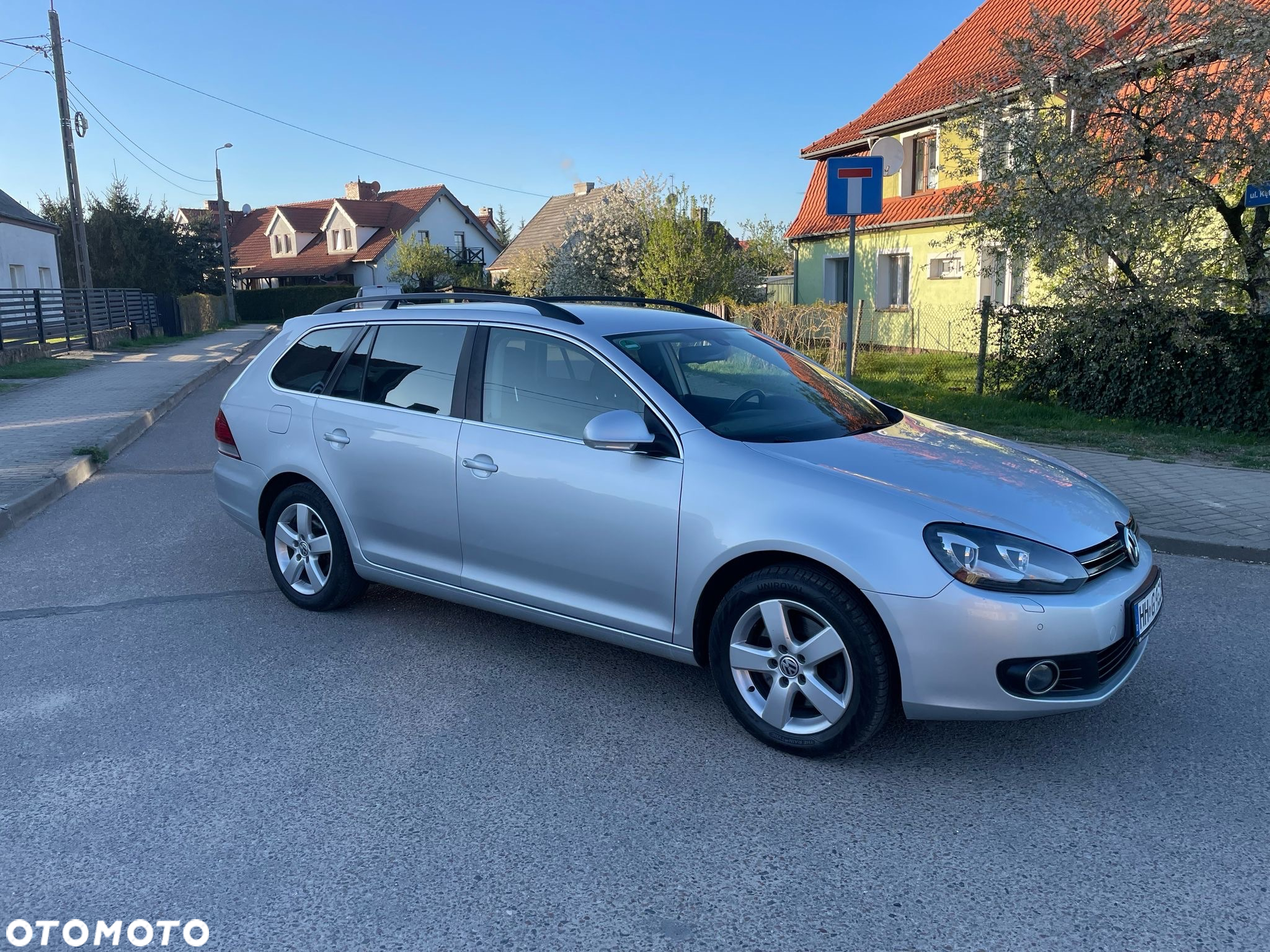 Volkswagen Golf 2.0 TDI DPF Highline - 4