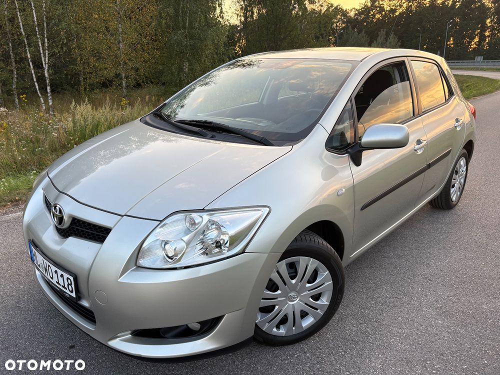 Toyota Auris 1.6 VVT-i Premium MM - 3