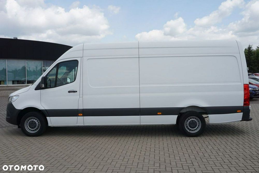 Mercedes-Benz Sprinter - 8
