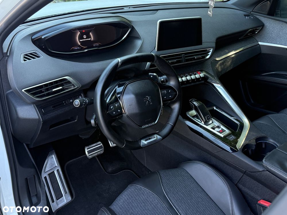 Peugeot 5008 BlueHDi 130 EAT8 GT - 12