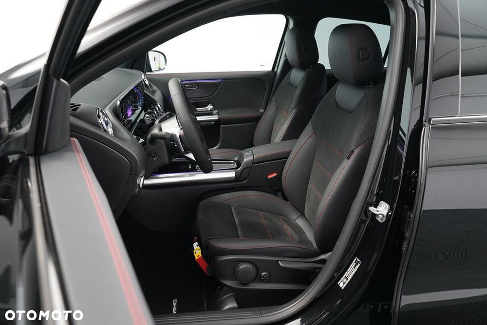 Mercedes-Benz GLA 200 mHEV AMG Line 7G-DCT - 11