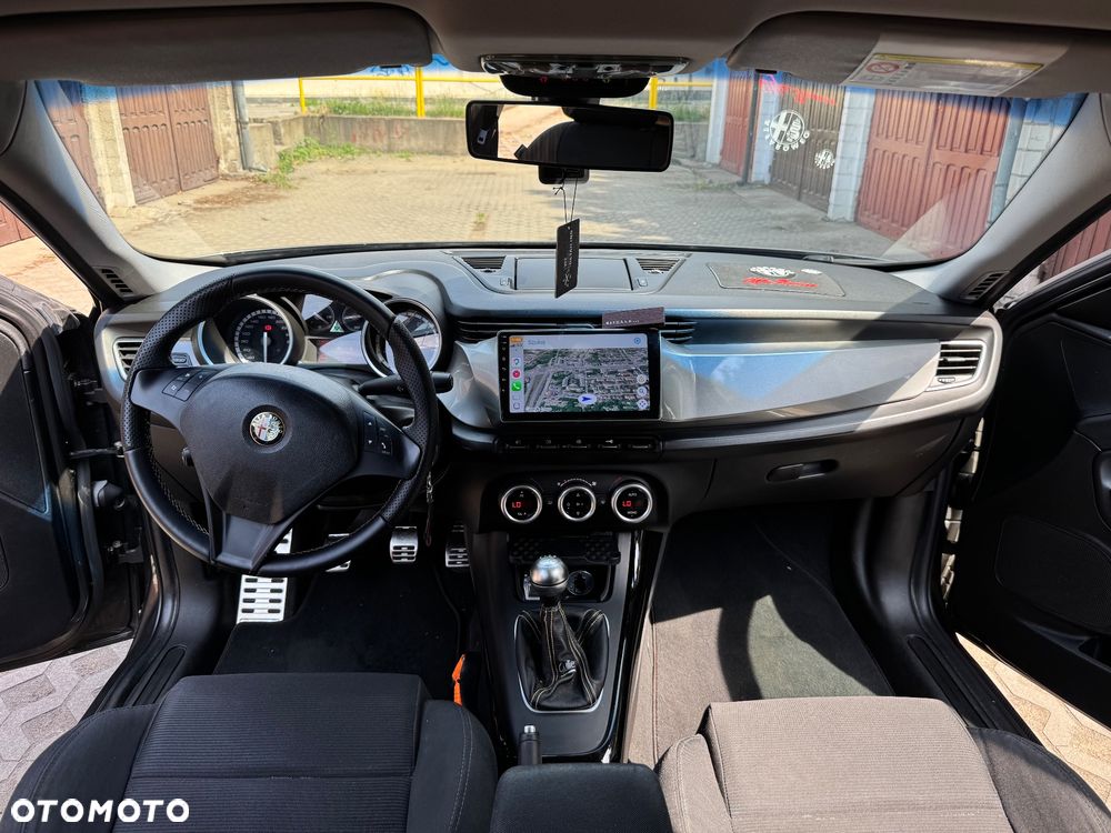 Alfa Romeo Giulietta 1.4 TB 16V Multiair - 11