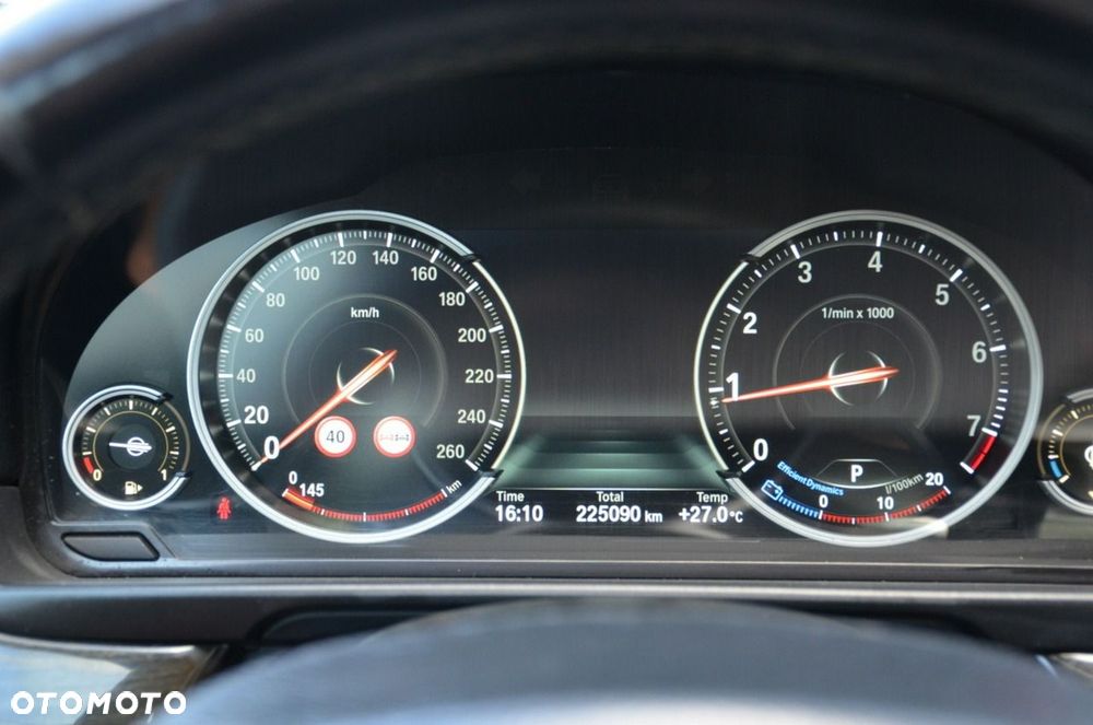 BMW Seria 5 - 38