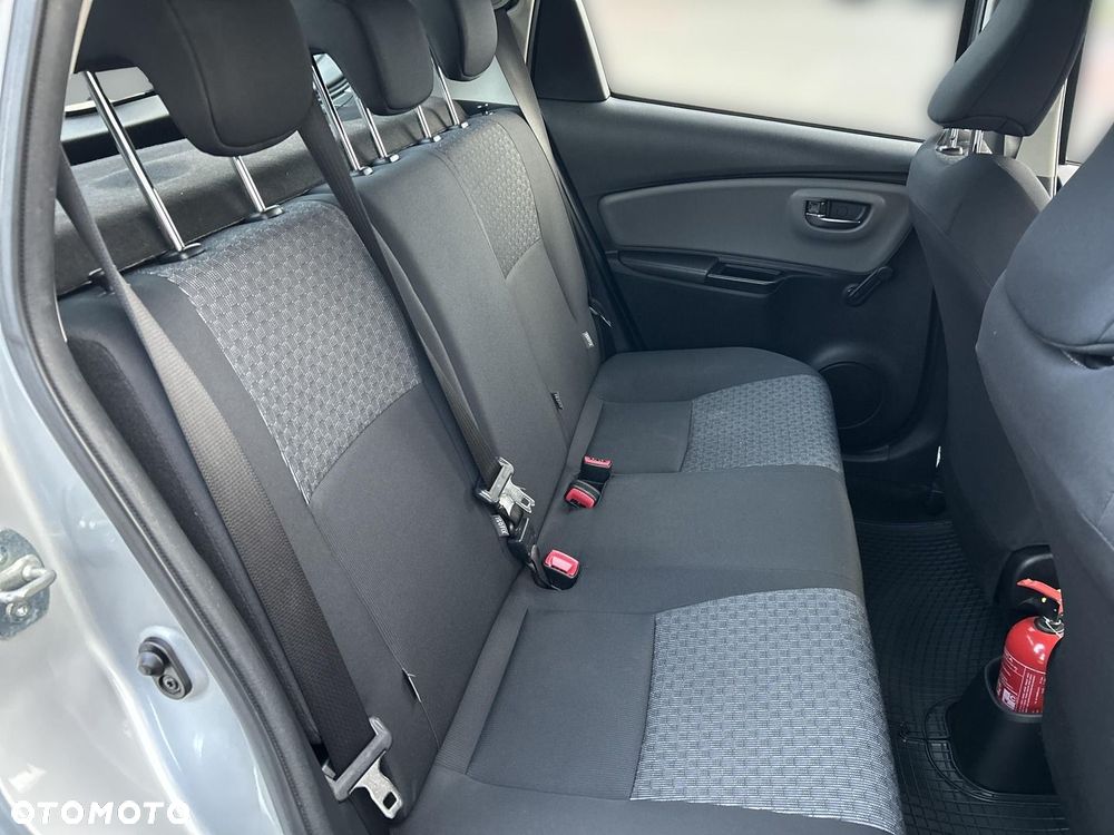 Toyota Yaris 1.33 Premium - 22