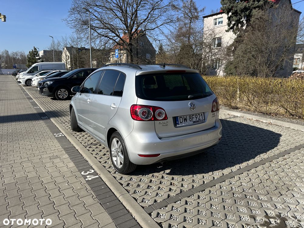 Volkswagen Golf Plus 1.6 TDI DPF Trendline - 4