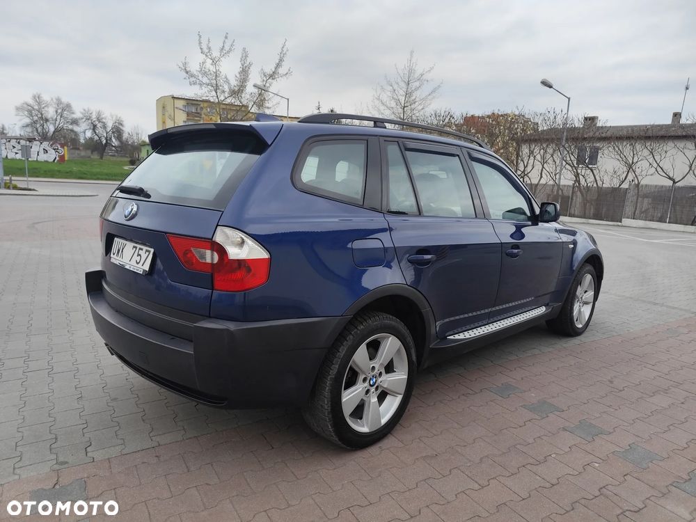 BMW X3 3.0i - 8