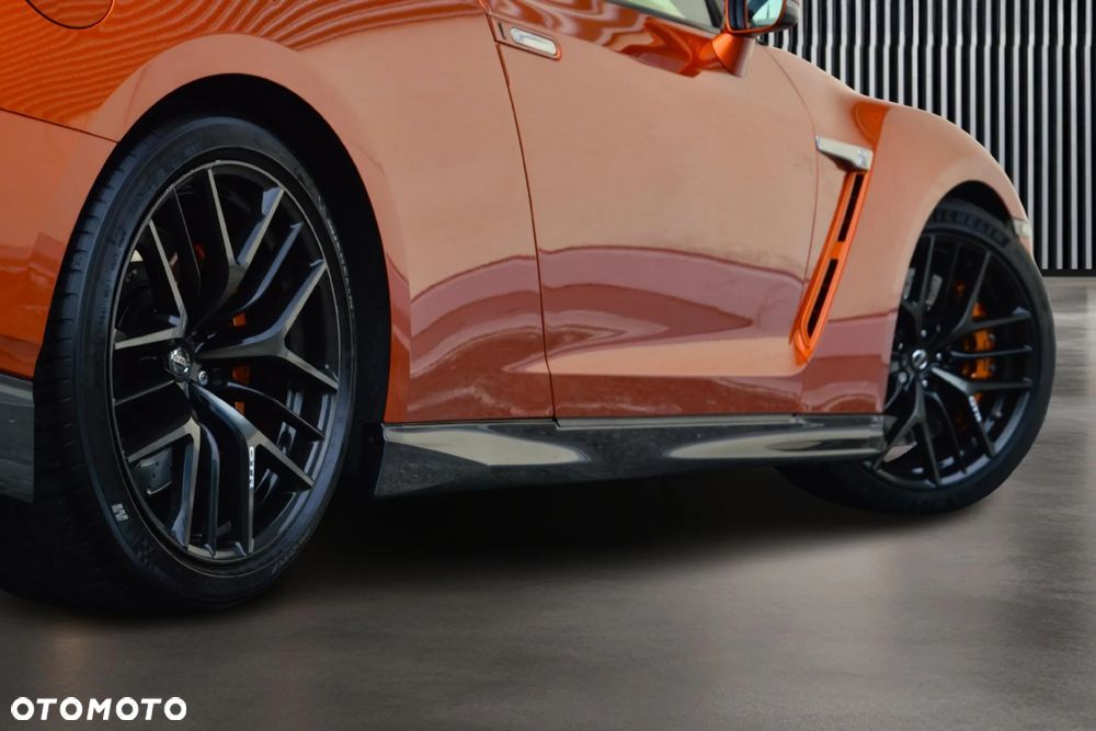 Nissan GT-R Prestige - 11