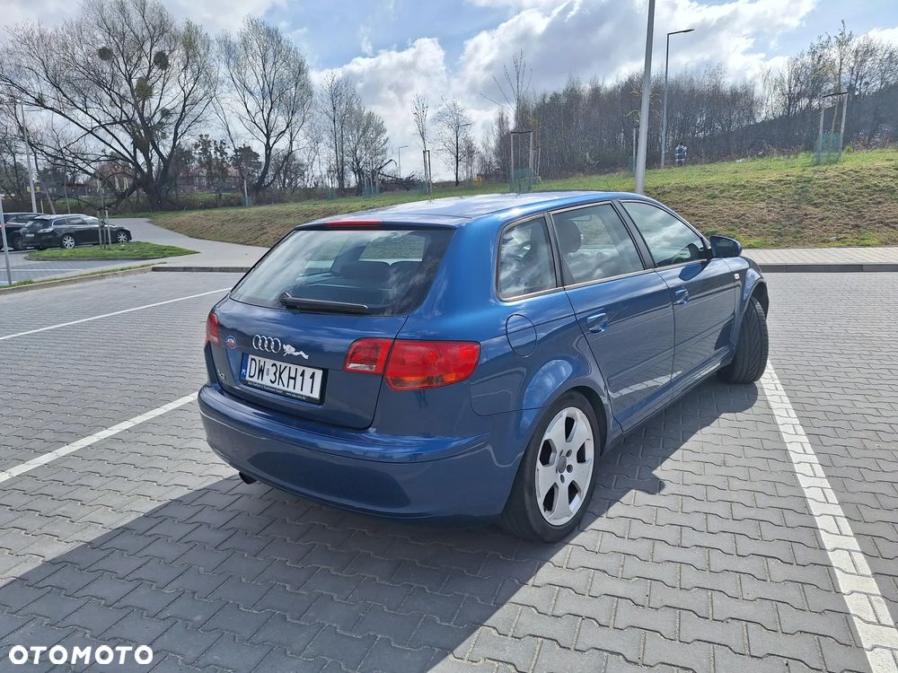 Audi A3 Sportback 1.6 FSI Ambition - 5