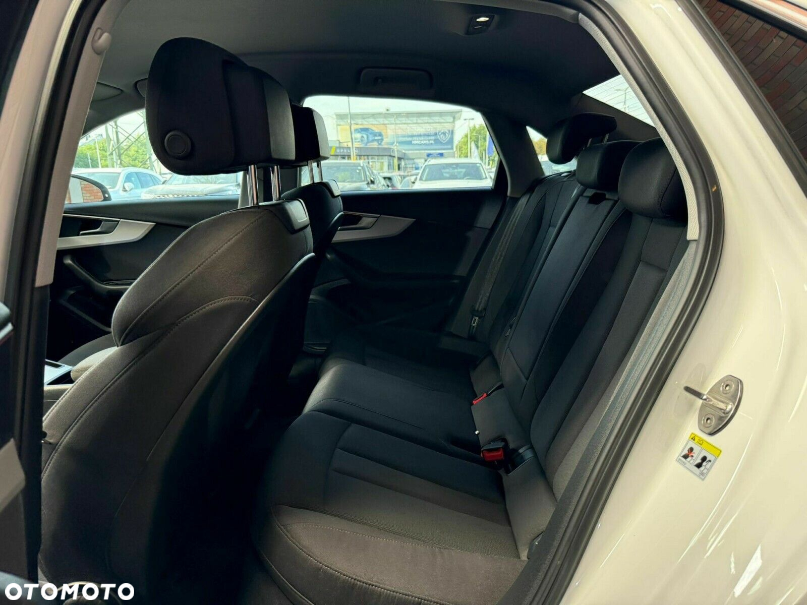 Audi A4 - 12