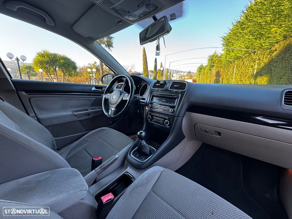 VW Golf Variant 1.6 TDi Highline - 14